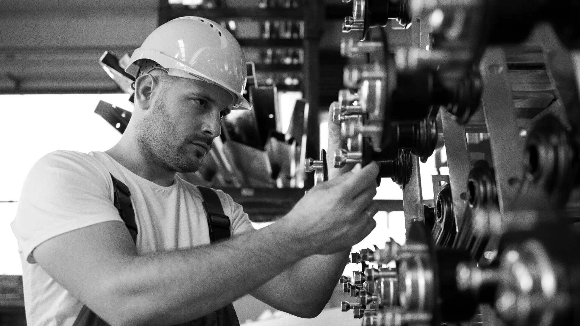 Разработка сайта для завода по продаже оборудования в Любани