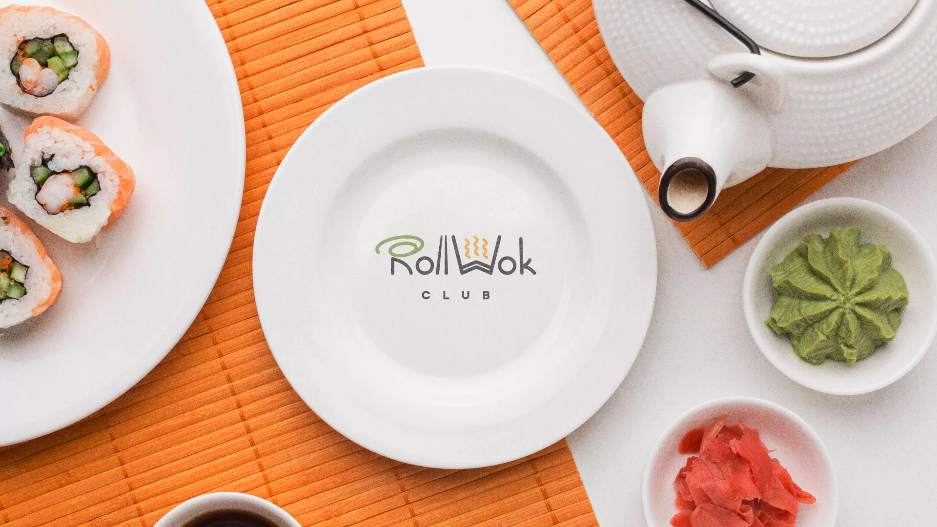 Разработка логотипа и фирменного стиля в Любани для суши-бара «Roll Wok Club»